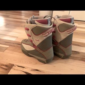 Head snowboarding boots